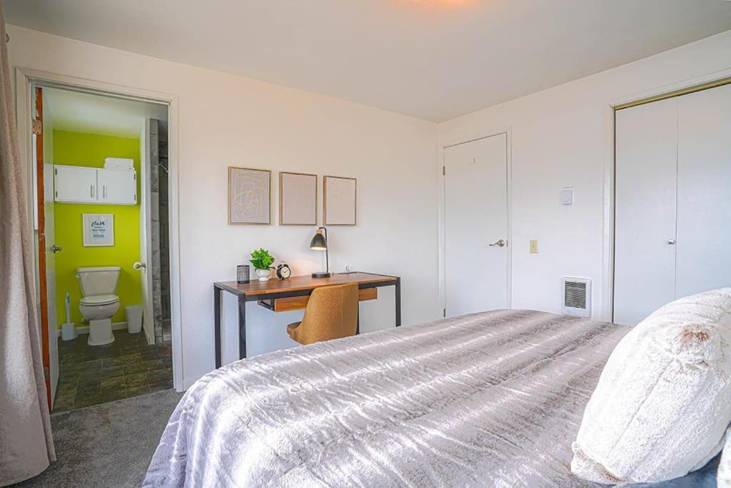 Waterfront Retreat, Relaxation, Fun In Hood Canal Hoodsport Ngoại thất bức ảnh