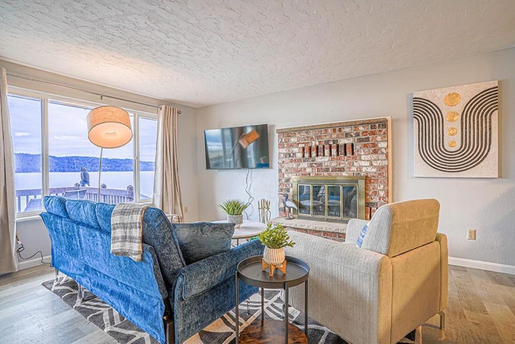 Waterfront Retreat, Relaxation, Fun In Hood Canal Hoodsport Ngoại thất bức ảnh